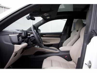 Porsche Macan Turbo (2025) - Photo 5