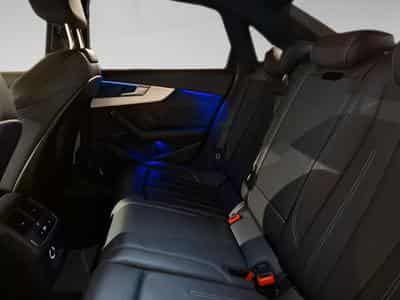 Audi A4 2.0 TDI Sport Quattro (2019) - Photo 11