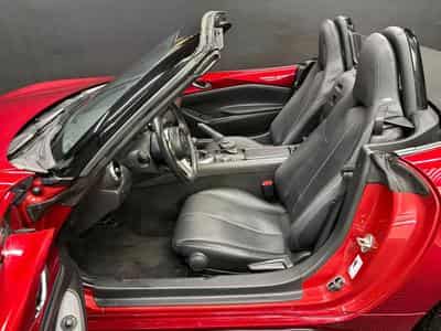 Mazda MX-5 ND 2.0 184cv CAMERA/NAVI/CUIR (2022) - Photo 9
