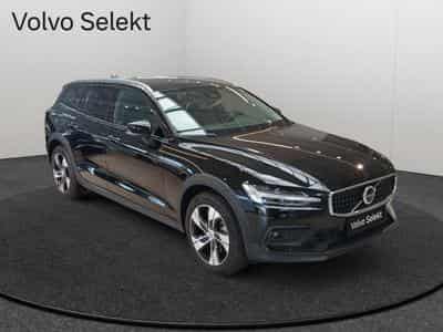 Volvo V60 B4 Plus Dark / Diesel (2023) - Photo 8