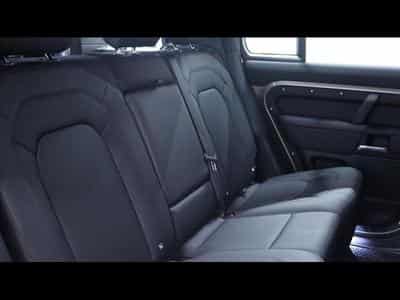 Land-Rover Defender 110 S D200 AWD Auto (2025) - Photo 14