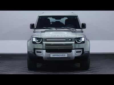 Land-Rover Defender 110 S D200 AWD Auto (2025) - Photo 2
