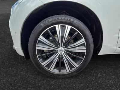 Volvo XC60 B4 Ultimate Bright / Essence (2022) - Photo 11