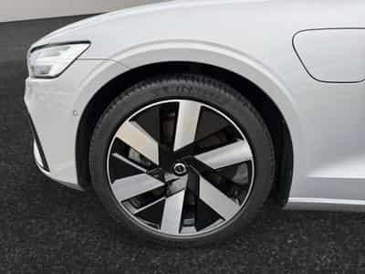 Volvo V60 T6 Plus Dark / Hybride (2024) - Photo 14