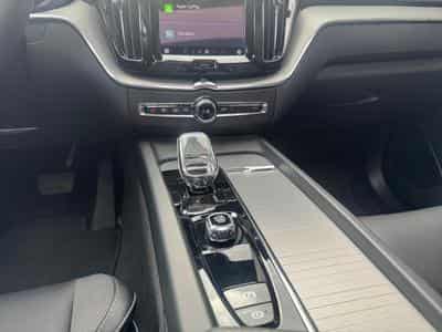 Volvo XC60 T8 Black Edition Plus / Hybride KIT HIVER INCLUS (2025) - Photo 11