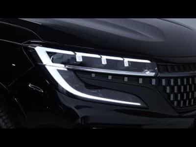 Renault Espace 1.2 E-Tech Hybrid 200ch Esprit Alpine 4Control (2024) - Photo 8