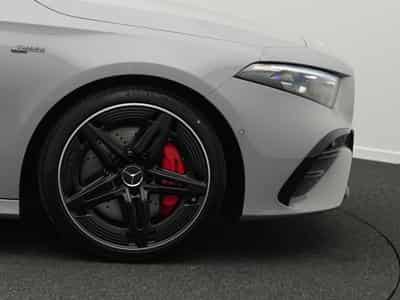 Mercedes A 35 AMG 4MATIC Multi+Kamera+Night+19" (2025) - Photo 6