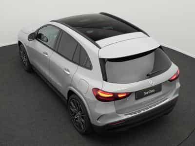 Mercedes GLA 180 AMG-Line (2025) - Photo 11