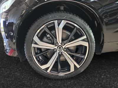 Volvo XC60 B4 Plus Dark / Essence (2023) - Photo 10