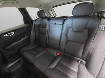 Volvo XC60 B4 Plus Dark / Essence (2023) - Photo 14