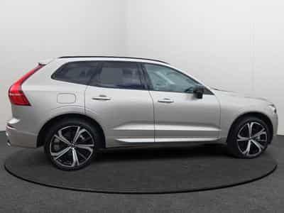 Volvo XC60 B4 Plus Dark / Essence (2024) - Photo 6