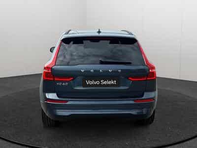 Volvo XC60 B4 Core / Essence (2022) - Photo 4