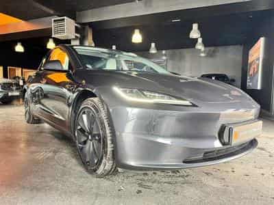 Tesla Model 3 Model 3 RWD Hinterradantrieb (2023) - Photo 4