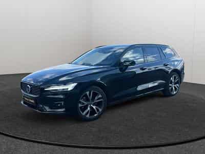 Volvo V60 B4 Plus Dark / Essence (2025) - Photo 1