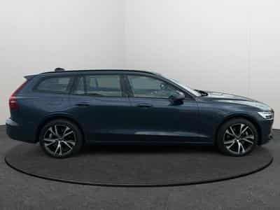 Volvo V60 B4 Core / Essence (2025) - Photo 6