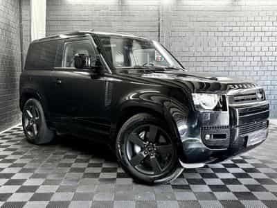 Land-Rover Defender 90 D300 X-Dynamic HSE (2023) - Photo 3