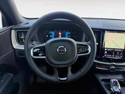 Volvo XC60 T6 Black Edition / Hybride (2024) - Photo 12