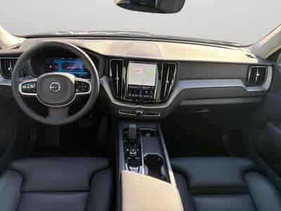 Volvo XC60 T8 Plus Dark / Hybride KIT HIVER INCLUS (2025) - Photo 3