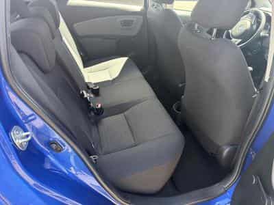 Toyota Yaris 1.5 BM6 112CV (2018) - Photo 8