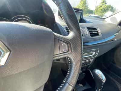 Renault Megane 1.5 DCI 110 BOSE EDC (2015) - Photo 12