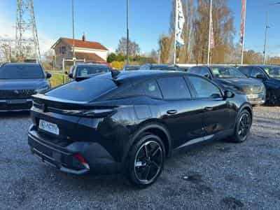 Peugeot 408 HYBRID 145 GT E-DCS6 (2025) - Photo 5