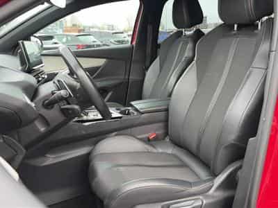 Peugeot 3008 1.5 BLUEHDI 130 GT EAT8 (2022) - Photo 13