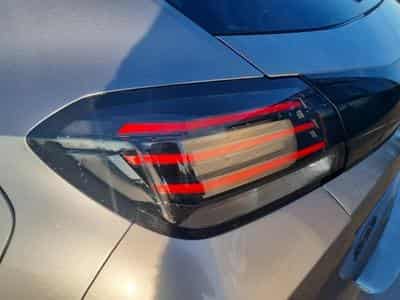 Peugeot 208 1.2 100 ALLURE (2025) - Photo 11