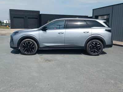 Peugeot 5008 HYBRID 145 ALLURE E-DCS6 (2025) - Photo 8