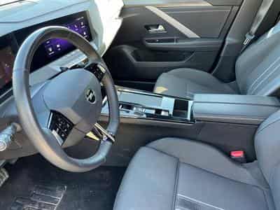 Opel Astra GS-line (2025) - Photo 5