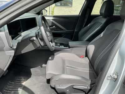 Opel Astra GS-line (2025) - Photo 5