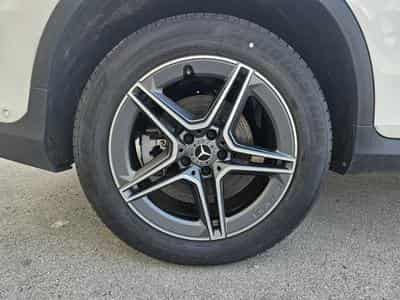 Mercedes GLC AMG Line (2020) - Photo 14