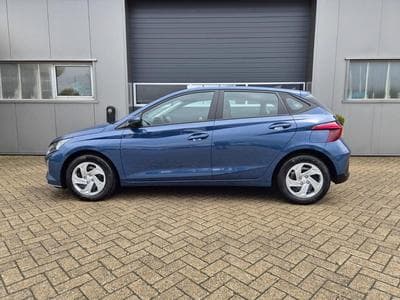 Hyundai i20 Standard (2026) - Photo 1