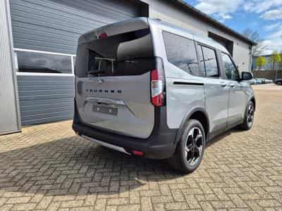 Ford Tourneo Standard (2026) - Photo 5