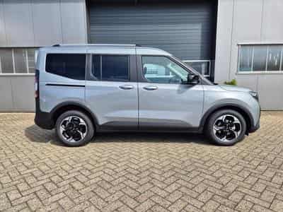 Ford Tourneo Standard (2026) - Photo 6