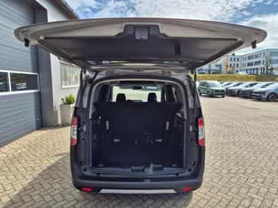 Ford Tourneo Standard (2026) - Photo 9