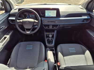 Ford Tourneo Active (2026) - Photo 11