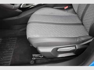 Peugeot 2008 Allure (2025) - Photo 14