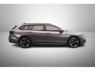 Skoda Superb 2.0 TDI DSG 190 Sportline 4x4 (2025) - Photo 6