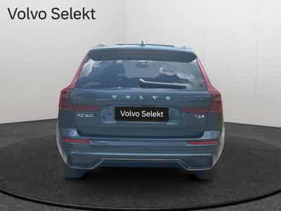 Volvo XC60 FACELIFT T6 Plus Dark / Hybride KIT HIVER INCLUS (2025) - Photo 7