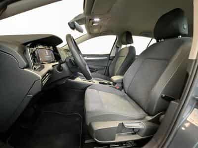 VW Golf Life+DSG+Led+LM17+Digi+ (2024) - Photo 9