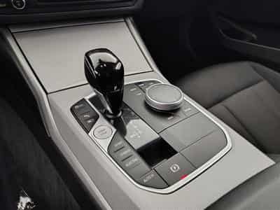 BMW 320 320eA PHEV Business NAVI/FULL LED/JA/PDC (2021) - Photo 12
