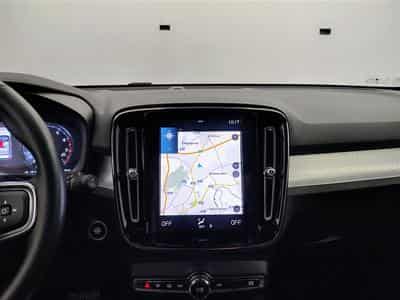 Volvo XC40 1.5 T2 129cv Geartronic Momentum NAVI / FULL LED / CAMERA (2020) - Photo 11