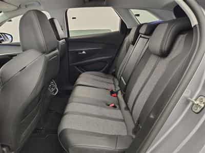 Peugeot 3008 1.2 PureTech 130cv EAT8 Allure Pack NAVI / CAMERA / JA 18" (2019) - Photo 13
