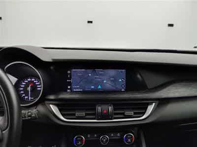 Alfa-Romeo Stelvio 2.2 MJD AT8 Q4 Super NAVI / FULL LED / CAMERA / JA 17" (2023) - Photo 11