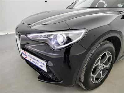 Alfa-Romeo Stelvio 2.2 MJD AT8 Q4 Super NAVI / FULL LED / CAMERA / JA 17" (2023) - Photo 15