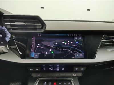 Audi A3 30 TFSI Advanced S tronic Navi / Led / PDC av+ar (2025) - Photo 11