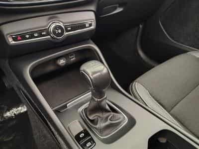 Volvo XC40 1.5 T3 Momentum Pro S-CUIR/NAVI/TO PANO/FULL LED/JA/PDC (2019) - Photo 12
