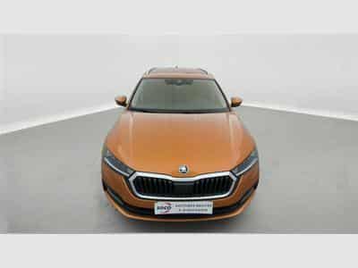 Skoda Octavia 2.0 TDi 115Cv DSG7 Ambition CARPLAY / ALU / PDC (2023) - Photo 4