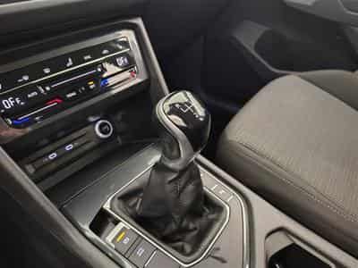 VW Tiguan 1.5 TSI ACT Active OPF (2021) - Photo 12