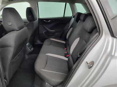 Skoda Kamiq 1.0 TSI 115cv DSG Clever CARPLAY / FULL LED / KEYLESS / CAM (2025) - Photo 13